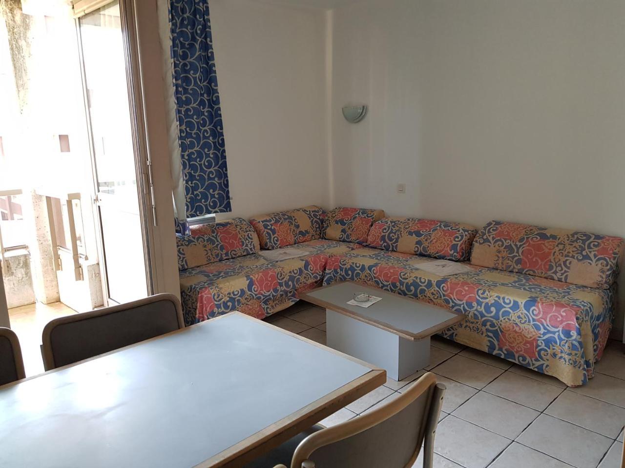 Residence Couleurs Soleil, Juan Les Pins อองทีบส์ ภายนอก รูปภาพ