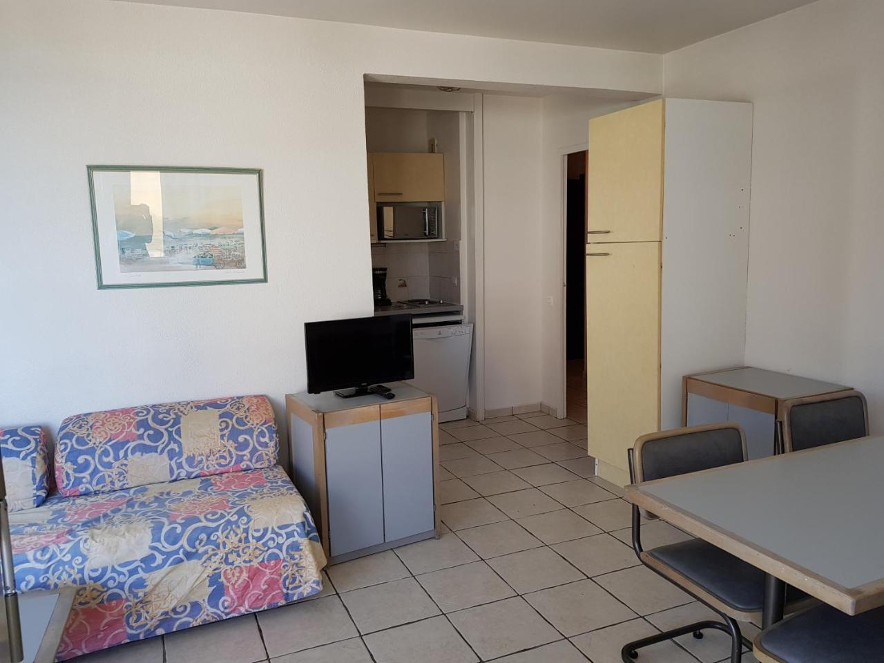 Residence Couleurs Soleil, Juan Les Pins อองทีบส์ ภายนอก รูปภาพ